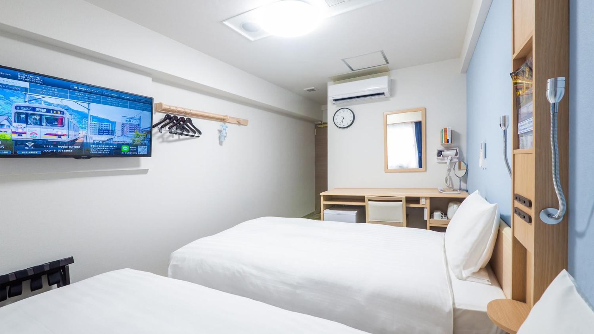 Toyoko Inn Higashi-Osaka Pokoj fotografie